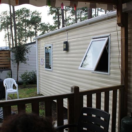 Mobil-Home Spatieux 8Pers - Brume Сен-Жульєн-ан-Борн Екстер'єр фото