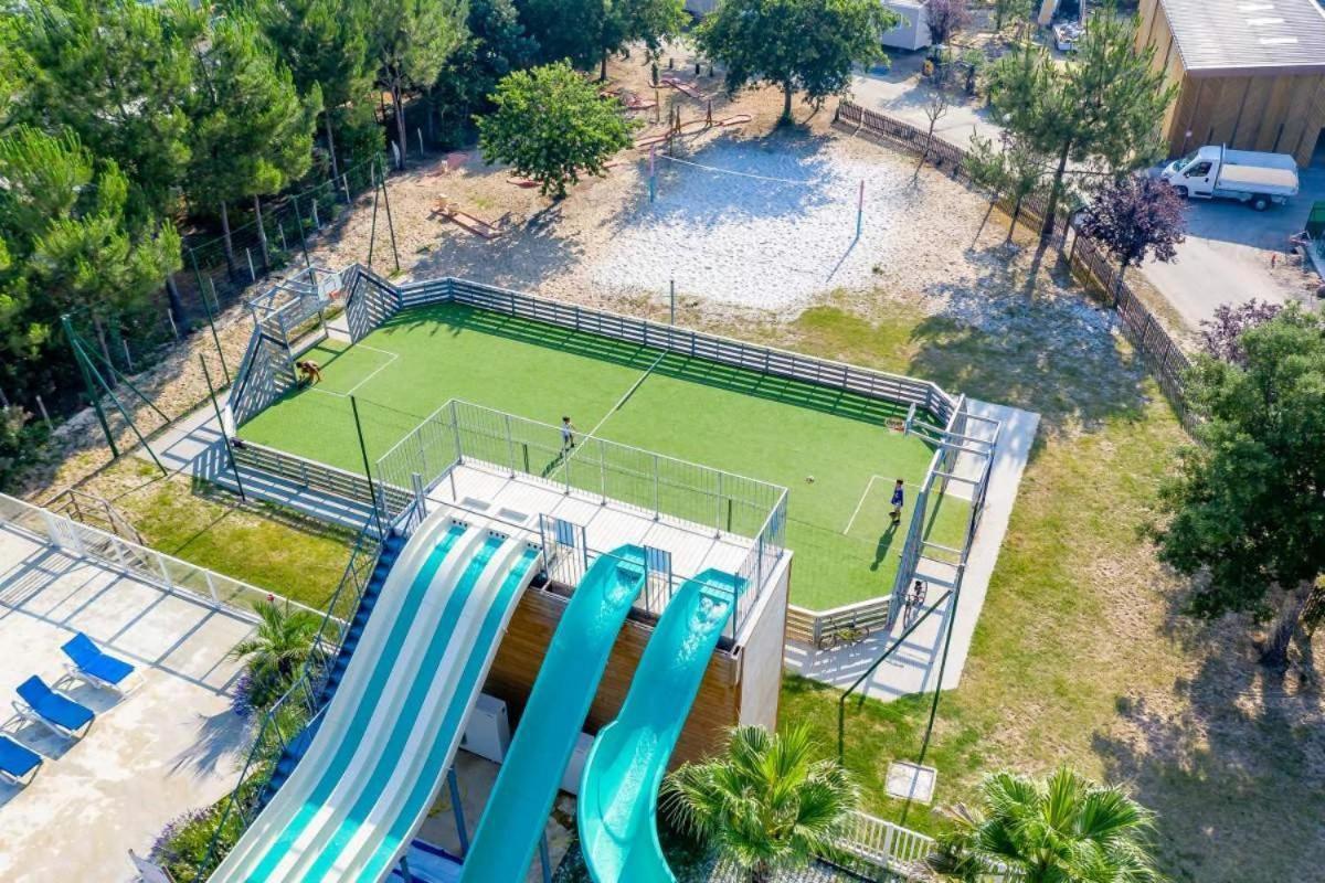 Mobil-Home Spatieux 8Pers - Brume Сен-Жульєн-ан-Борн Екстер'єр фото