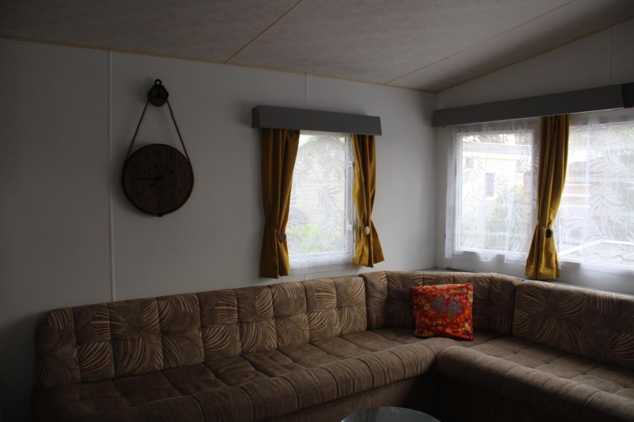 Mobil-Home Spatieux 8Pers - Brume Сен-Жульєн-ан-Борн Екстер'єр фото