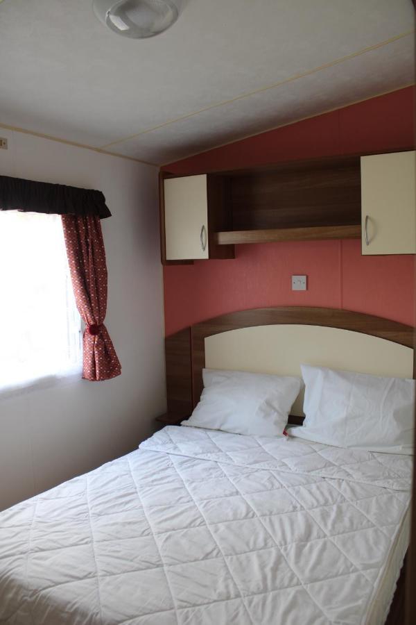 Mobil-Home Spatieux 8Pers - Brume Сен-Жульєн-ан-Борн Екстер'єр фото